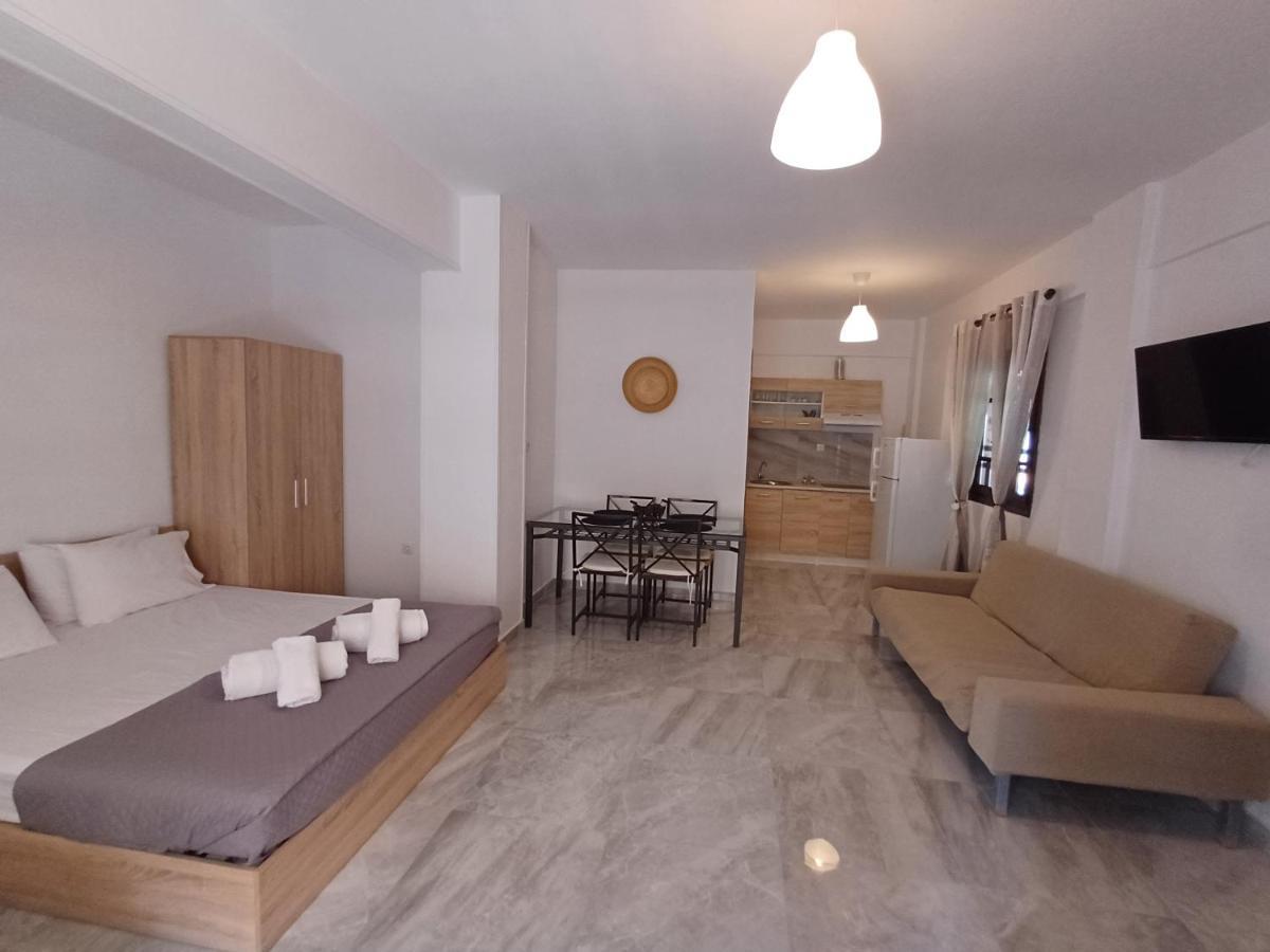 Mariza Apartments -Studios Hanioti Exterior photo